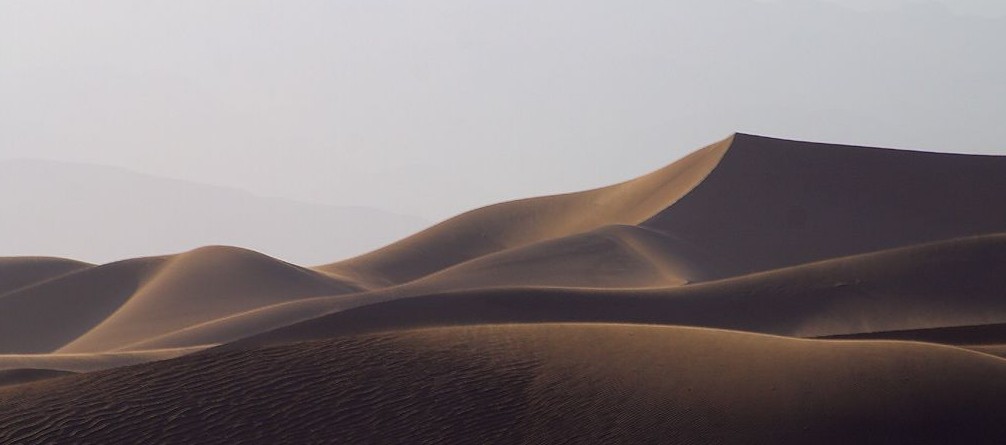 sand-dunes-at-sunset